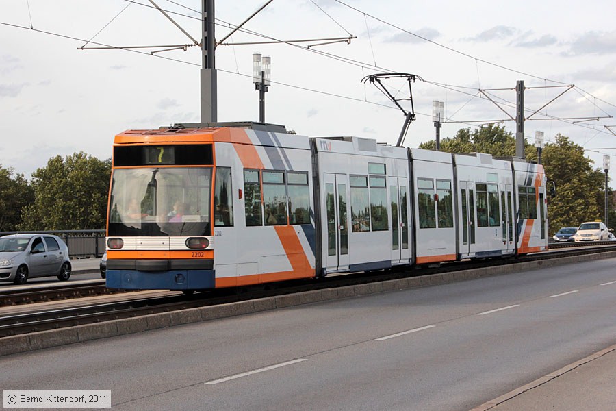Straßenbahn Ludwigshafen - 2202
/ Bild: rnv2202_bk1109060043.jpg