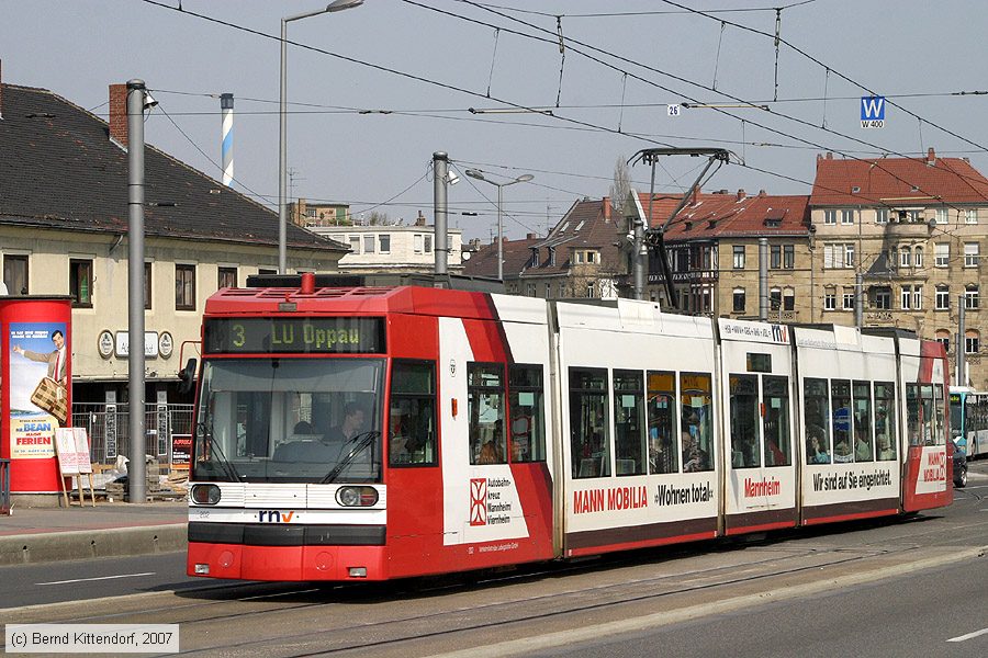 Straßenbahn Ludwigshafen - 202
/ Bild: vbl202_bk0704010117.jpg