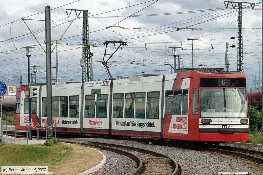Straßenbahn Ludwigshafen - 202
/ Bild: vbl202_bk0705080123.jpg Straßenbahn Ludwigshafen - 202
/ Bild: vbl202_bk0705080123.jpg