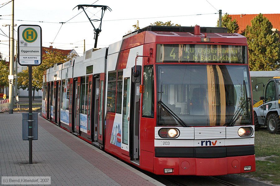 Straßenbahn Ludwigshafen - 203
/ Bild: vbl203_bk0708010056.jpg