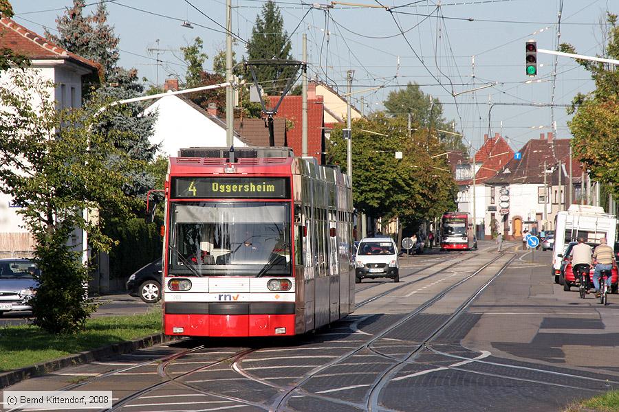 Straßenbahn Ludwigshafen - 203
/ Bild: vbl203_bk0809090099.jpg