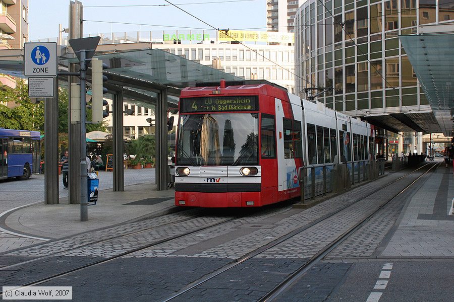 Straßenbahn Ludwigshafen - 203
/ Bild: vbl203_cw0706100015.jpg