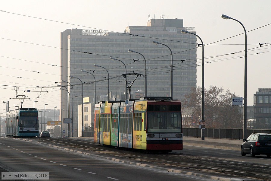 Straßenbahn Ludwigshafen - 204
/ Bild: vbl204_e0025837.jpg