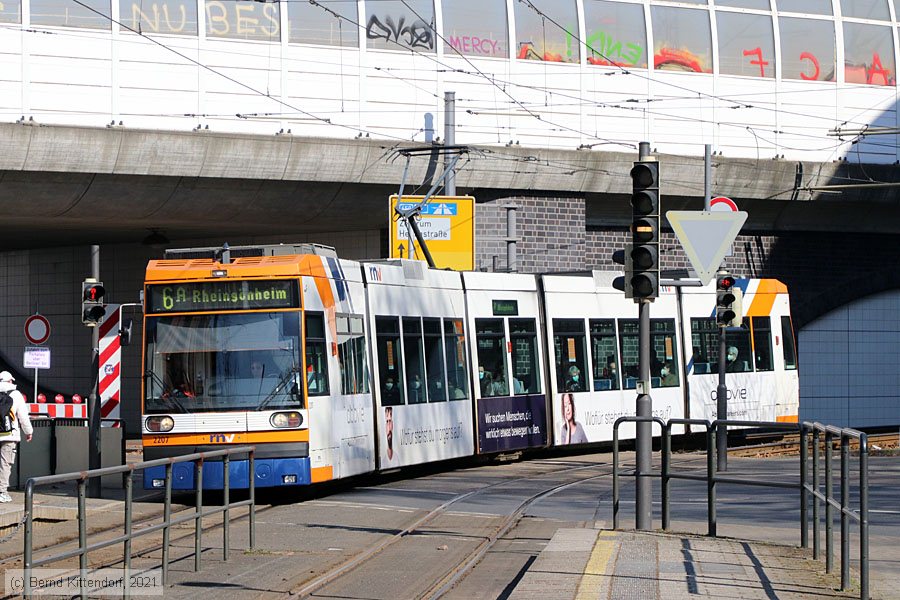 Straßenbahn Ludwigshafen - 2207
/ Bild: rnv2207_bk2103020028.jpg