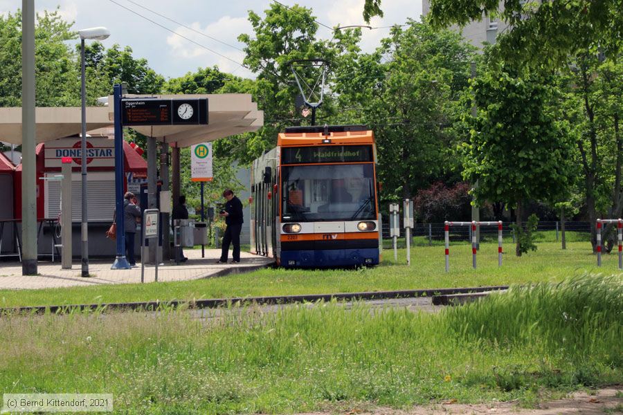 Straßenbahn Ludwigshafen - 2207
/ Bild: rnv2207_bk2105280005.jpg Straßenbahn Ludwigshafen - 2207
/ Bild: rnv2207_bk2105280005.jpg