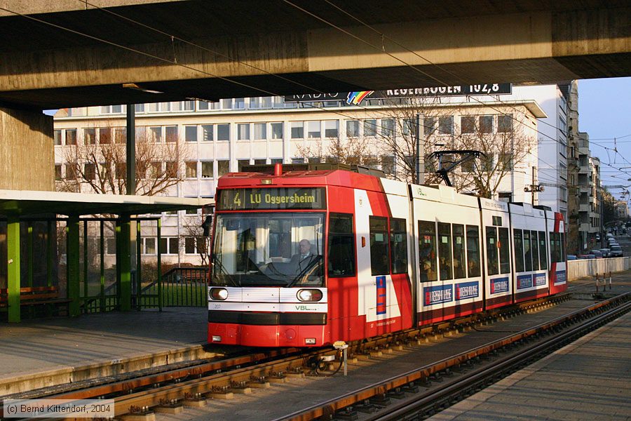 Straßenbahn Ludwigshafen - 207
/ Bild: vbl207_e0002231.jpg