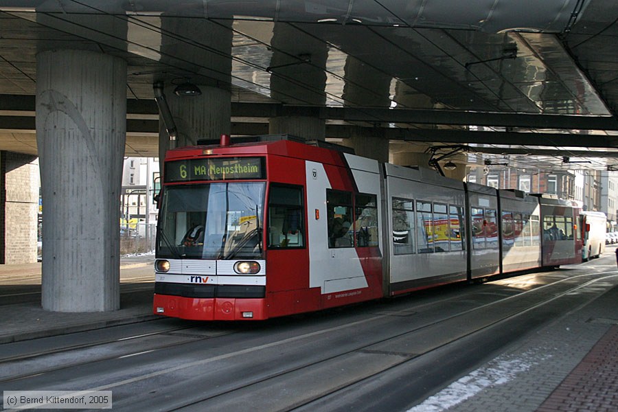Straßenbahn Ludwigshafen - 207
/ Bild: vbl207_e0025546.jpg Straßenbahn Ludwigshafen - 207
/ Bild: vbl207_e0025546.jpg