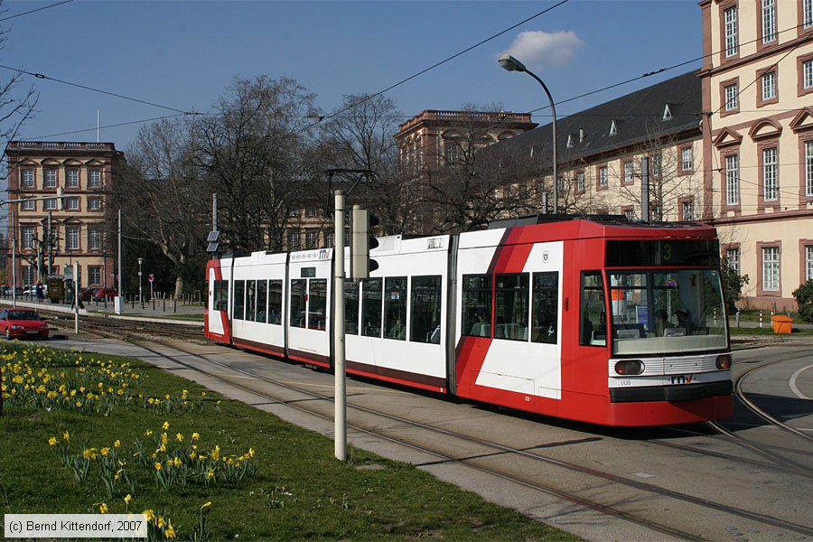 Straßenbahn Ludwigshafen - 208
/ Bild: vbl208_bk0703110040.jpg