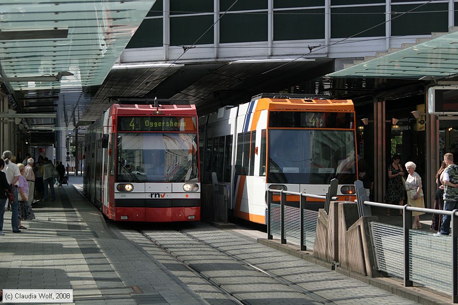 Straßenbahn Ludwigshafen - 208
/ Bild: vbl208_cw0807100061.jpg