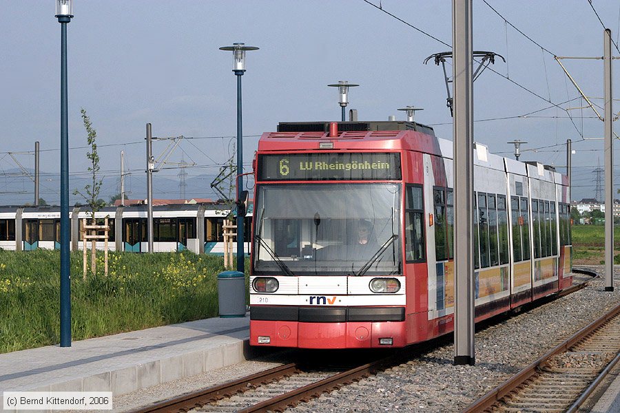 Straßenbahn Ludwigshafen - 210
/ Bild: vbl210_bk0605090170.jpg