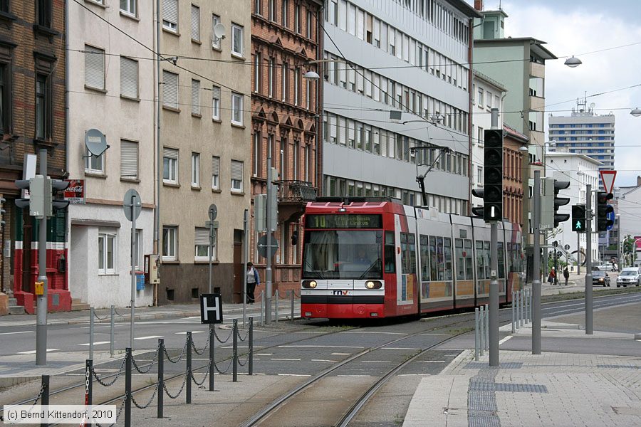Straßenbahn Ludwigshafen - 210
/ Bild: vbl210_bk1005310001.jpg Straßenbahn Ludwigshafen - 210
/ Bild: vbl210_bk1005310001.jpg