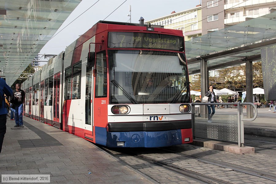 Straßenbahn Ludwigshafen - 2211
/ Bild: rnv2211_bk1609220008.jpg Straßenbahn Ludwigshafen - 2211
/ Bild: rnv2211_bk1609220008.jpg