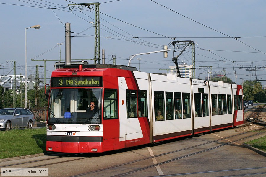 Straßenbahn Ludwigshafen - 211
/ Bild: vbl211_bk0706080009.jpg