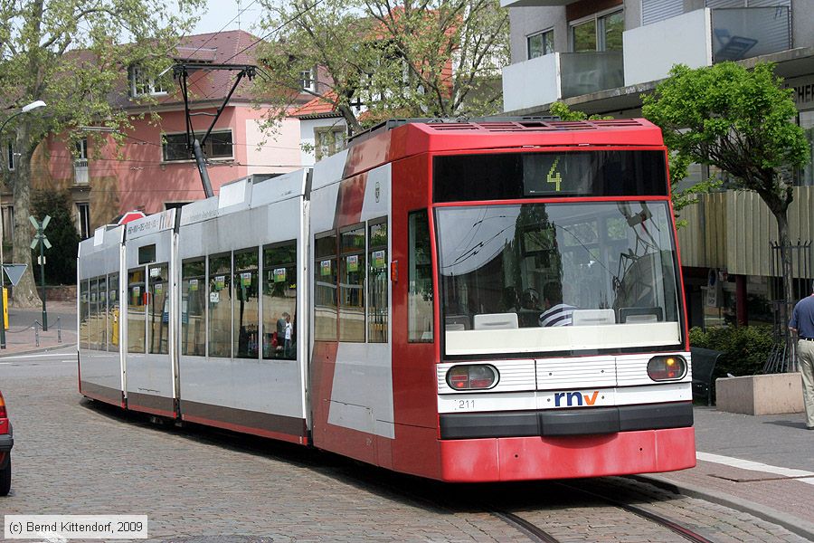 Straßenbahn Ludwigshafen - 211
/ Bild: vbl211_bk0904260035.jpg