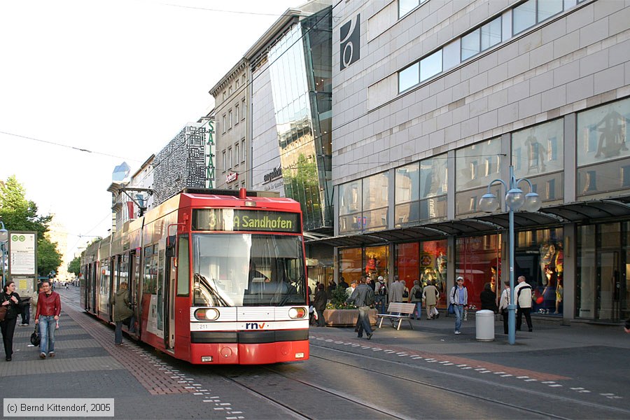 Straßenbahn Ludwigshafen - 211
/ Bild: vbl211_e0018066.jpg