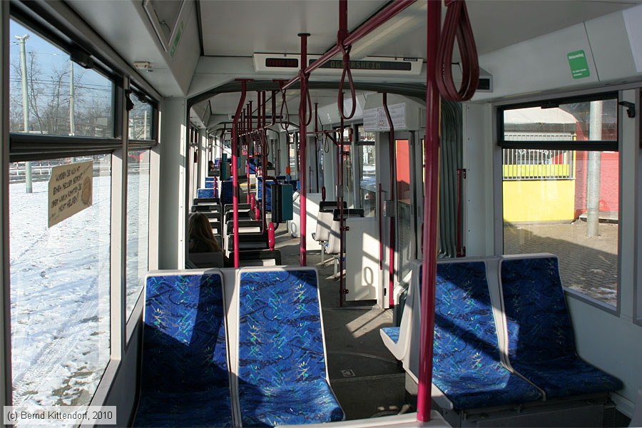 Straßenbahn Ludwigshafen - 212 - Innenansicht
/ Bild: vbl212_bk1002160007.jpg