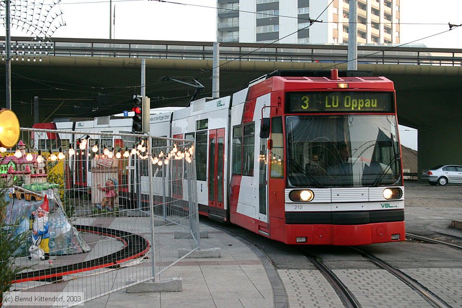 Straßenbahn Ludwigshafen - 212
/ Bild: vbl212_e0000613.jpg