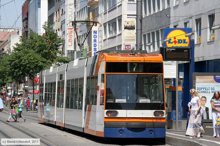 Straßenbahn Ludwigshafen - 2213
/ Bild: rnv2213_bk1106280004.jpg