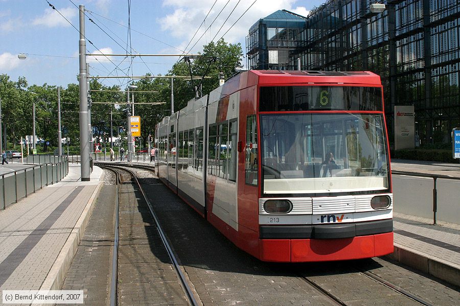 Straßenbahn Ludwigshafen - 213
/ Bild: vbl213_bk0705180006.jpg