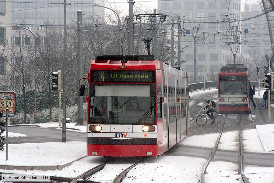 Straßenbahn Ludwigshafen - 213
/ Bild: vbl213_bk0901050037.jpg