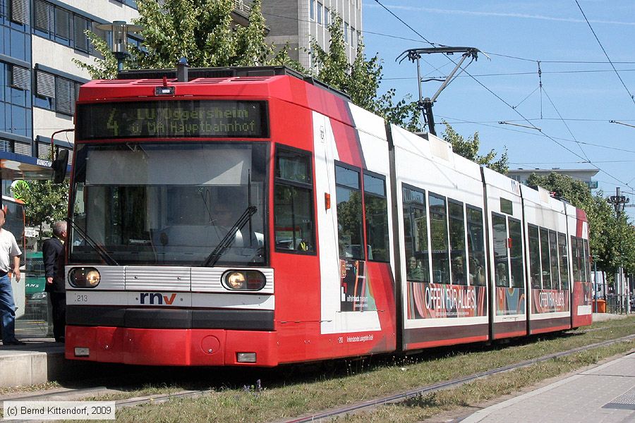 Straßenbahn Ludwigshafen - 213
/ Bild: vbl213_bk0906030021.jpg