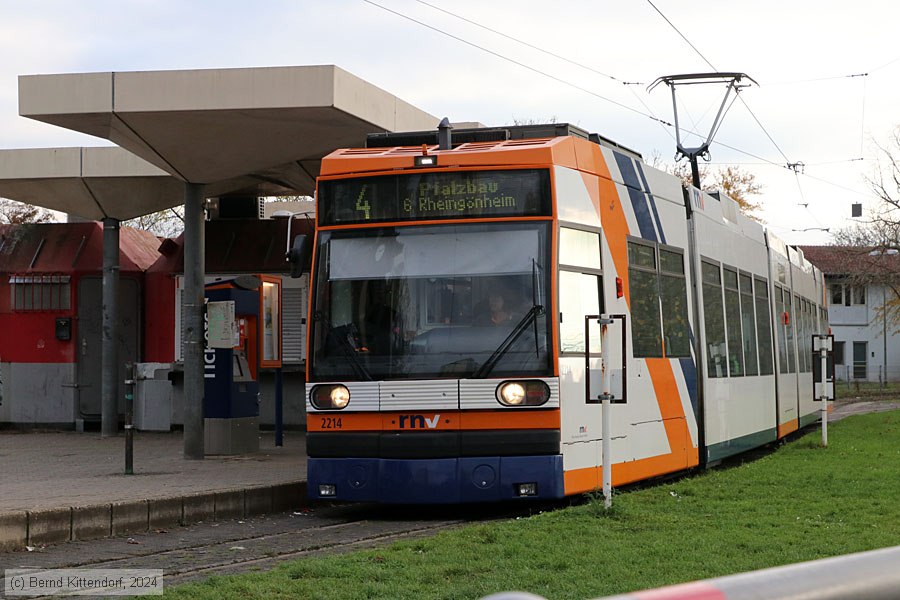 Straßenbahn Ludwigshafen - 2214
/ Bild: rnv2214_bk2411160004.jpg Straßenbahn Ludwigshafen - 2214
/ Bild: rnv2214_bk2411160004.jpg