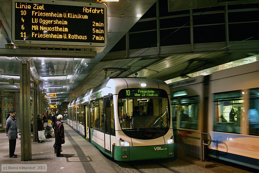 Straßenbahn Ludwigshafen - 216
/ Bild: vbl216_e0000646.jpg