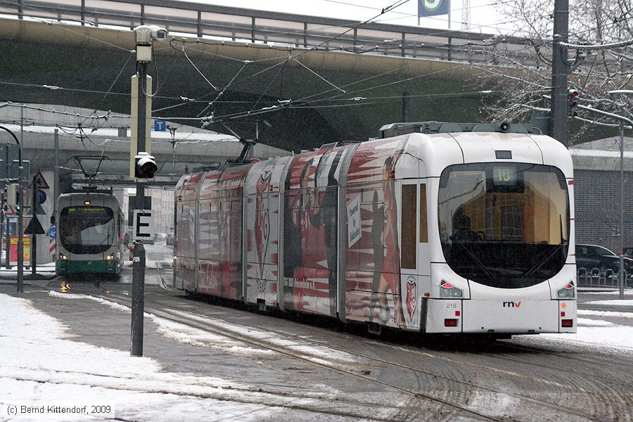 Straßenbahn Ludwigshafen - 218
/ Bild: vbl218_bk0901050039.jpg