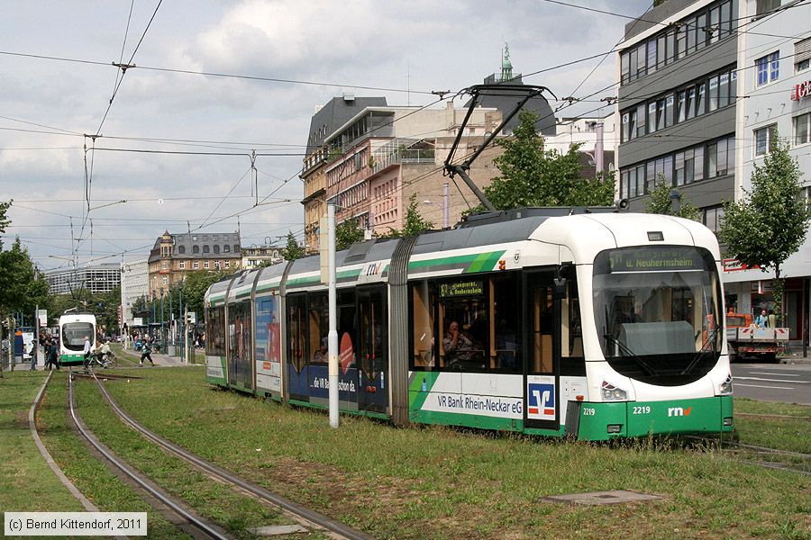 Straßenbahn Ludwigshafen - 2219
/ Bild: rnv2219_bk1106170009.jpg