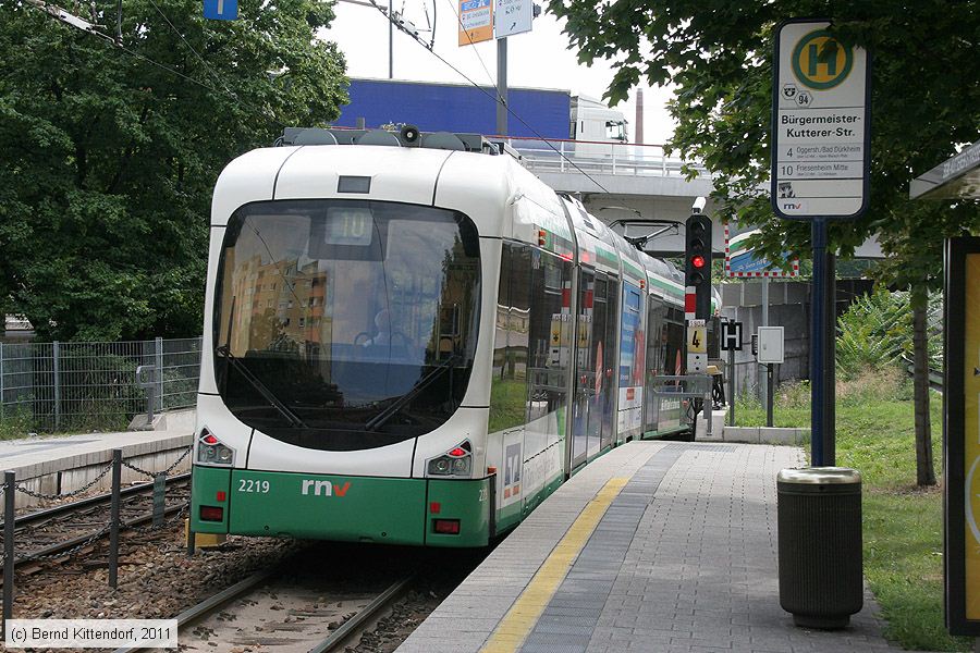 Straßenbahn Ludwigshafen - 2219
/ Bild: rnv2219_bk1106300014.jpg