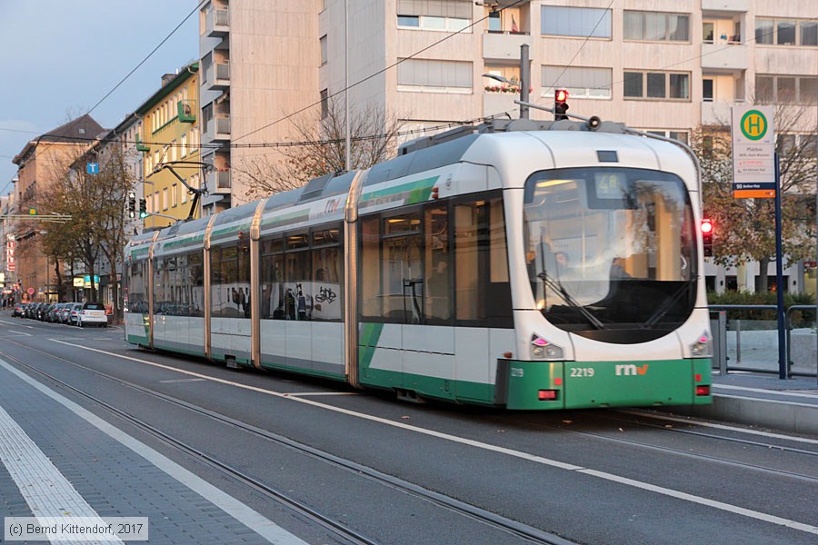 Straßenbahn Ludwigshafen - 2219
/ Bild: rnv2219_bk1711020017.jpg