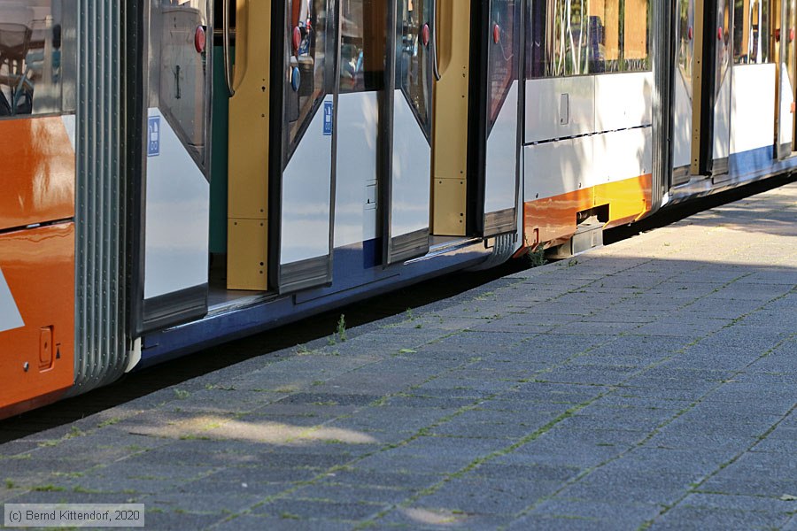 Stra&szlig;enbahn Ludwigshafen - 2219
/ Bild: rnv2219_bk2007230060.jpg