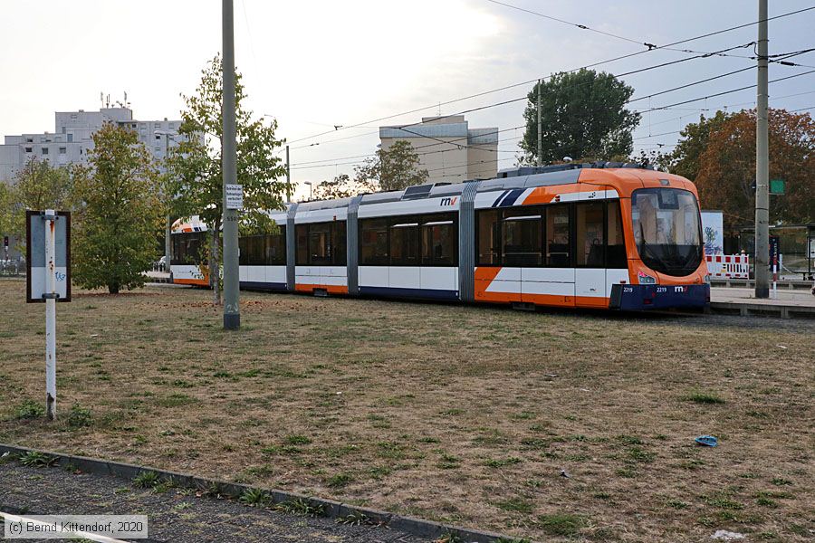 Straßenbahn Ludwigshafen - 2219
/ Bild: rnv2219_bk2009160002.jpg