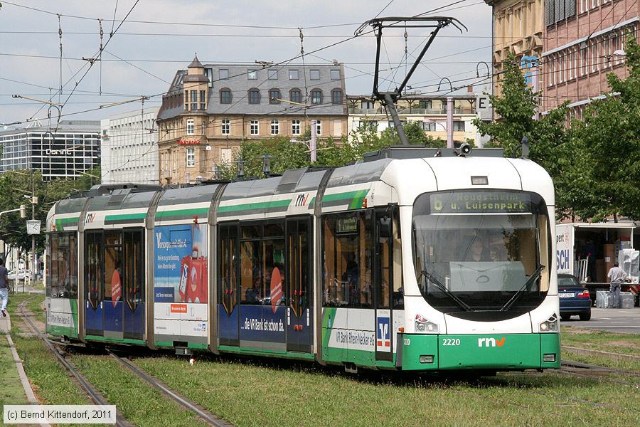 Straßenbahn Ludwigshafen - 2220
/ Bild: rnv2220_bk1106170010.jpg