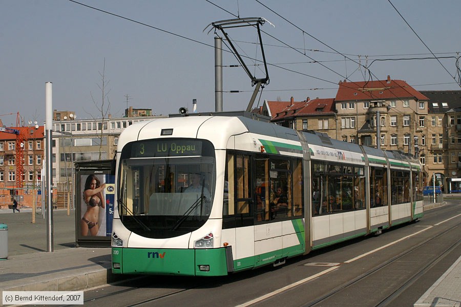 Straßenbahn Ludwigshafen - 220
/ Bild: vbl220_bk0704010090.jpg