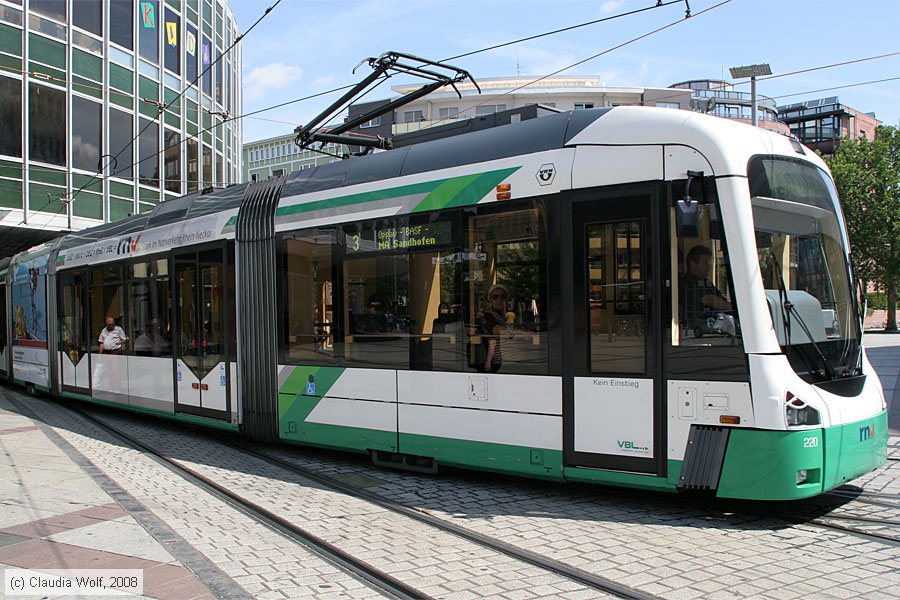 Straßenbahn Ludwigshafen - 220
/ Bild: vbl220_cw0807100111.jpg