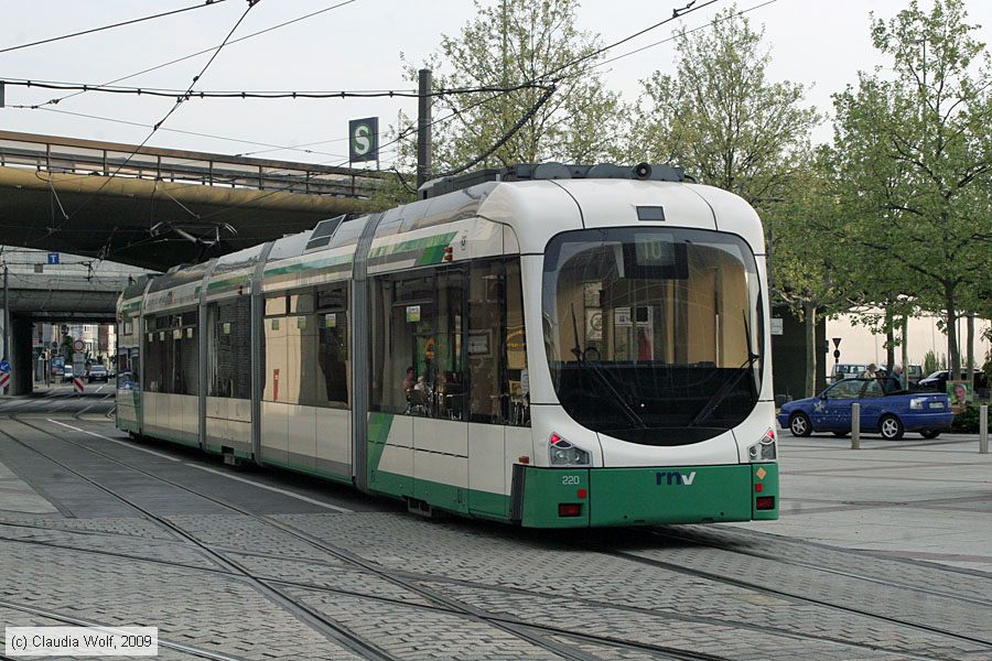 Straßenbahn Ludwigshafen - 220
/ Bild: vbl220_cw0904250198.jpg