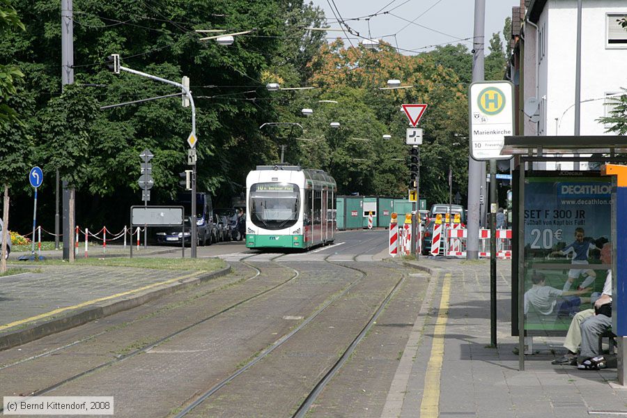 Straßenbahn Ludwigshafen - 221
/ Bild: vbl221_bk0808070001.jpg