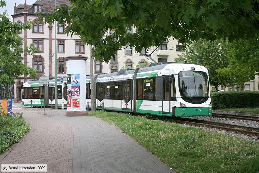 Straßenbahn Ludwigshafen - 221
/ Bild: vbl221_bk0904300005.jpg