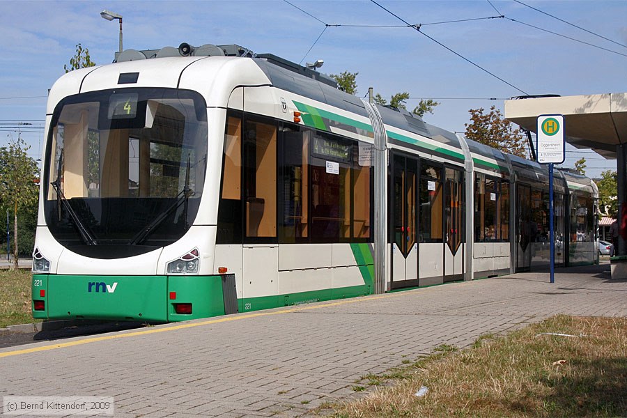 Straßenbahn Ludwigshafen - 221
/ Bild: vbl221_bk0908220001.jpg