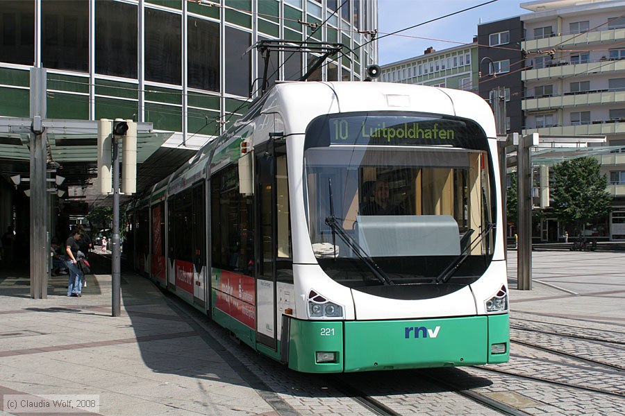 Straßenbahn Ludwigshafen - 221
/ Bild: vbl221_cw0807100120.jpg Straßenbahn Ludwigshafen - 221
/ Bild: vbl221_cw0807100120.jpg