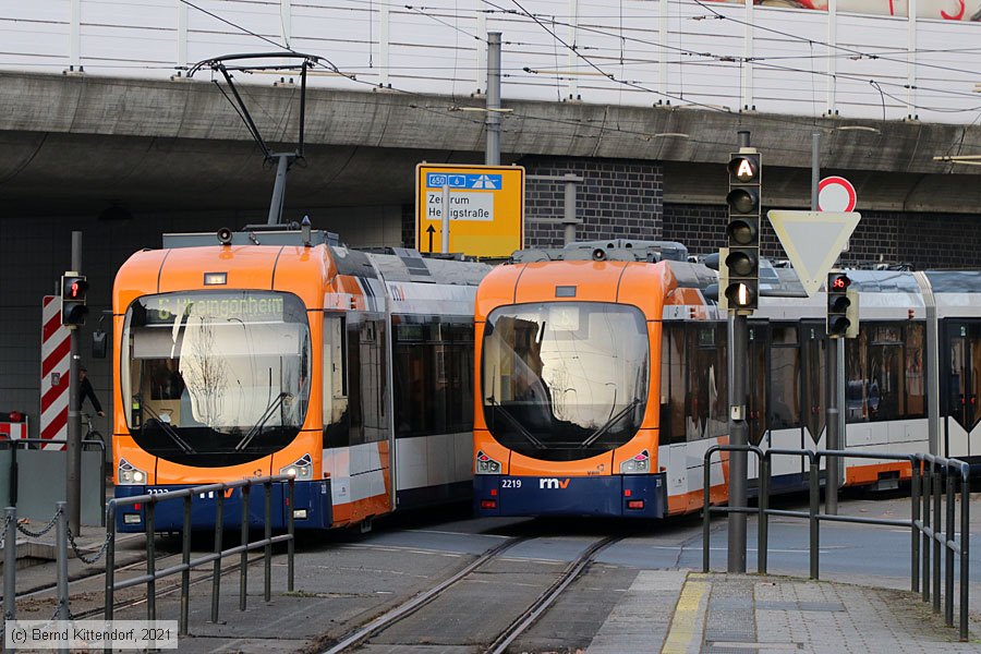 Straßenbahn Ludwigshafen - 2222
/ Bild: rnv2222_bk2102220015.jpg