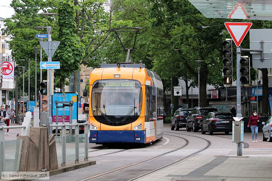 Stra&szlig;enbahn Ludwigshafen - 2222
/ Bild: rnv2222_bk2105120084.jpg