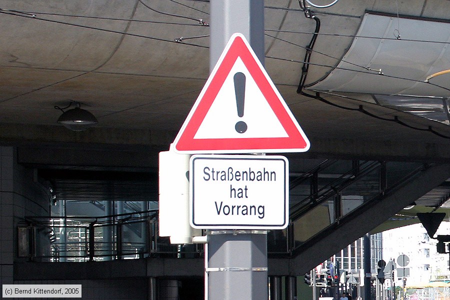 Straßenbahn Ludwigshafen - Anlagen
/ Bild: ludwigshafenanlagen_e0015831.jpg