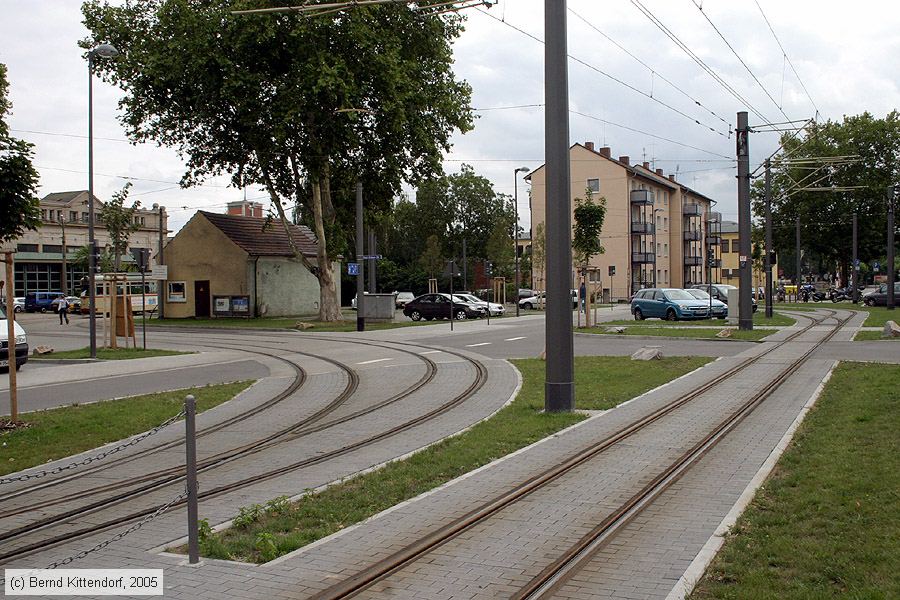 Straßenbahn Ludwigshafen - Anlagen
/ Bild: ludwigshafenanlagen_e0023000.jpg