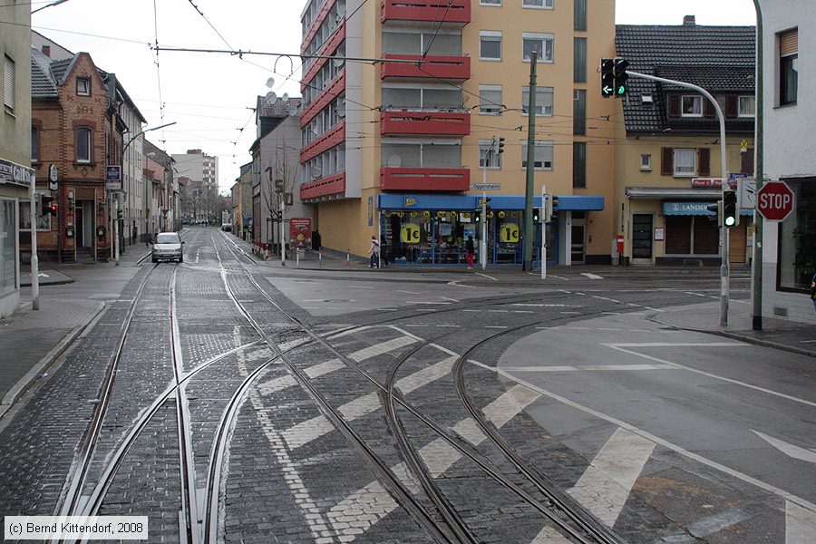 Straßenbahn Ludwigshafen - Anlagen
/ Bild: ludwigshafenanlagen_bk0803160412.jpg