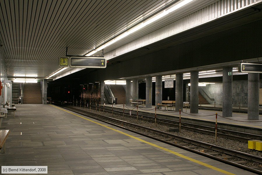 Straßenbahn Ludwigshafen - Anlagen
/ Bild: ludwigshafenanlagen_bk0812120082.jpg
