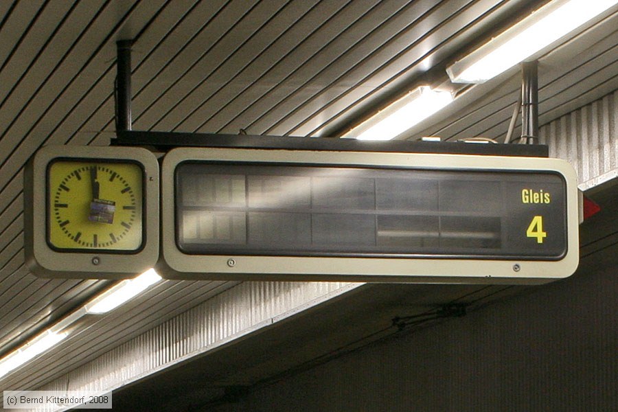 Straßenbahn Ludwigshafen - Anlagen
/ Bild: ludwigshafenanlagen_bk0812120091.jpg