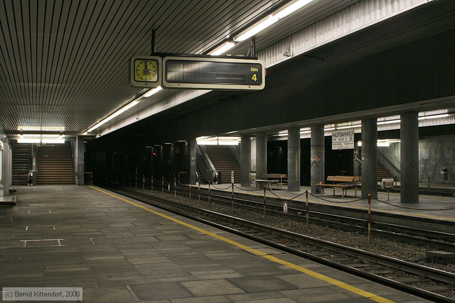 Straßenbahn Ludwigshafen - Anlagen
/ Bild: ludwigshafenanlagen_bk0812120092.jpg