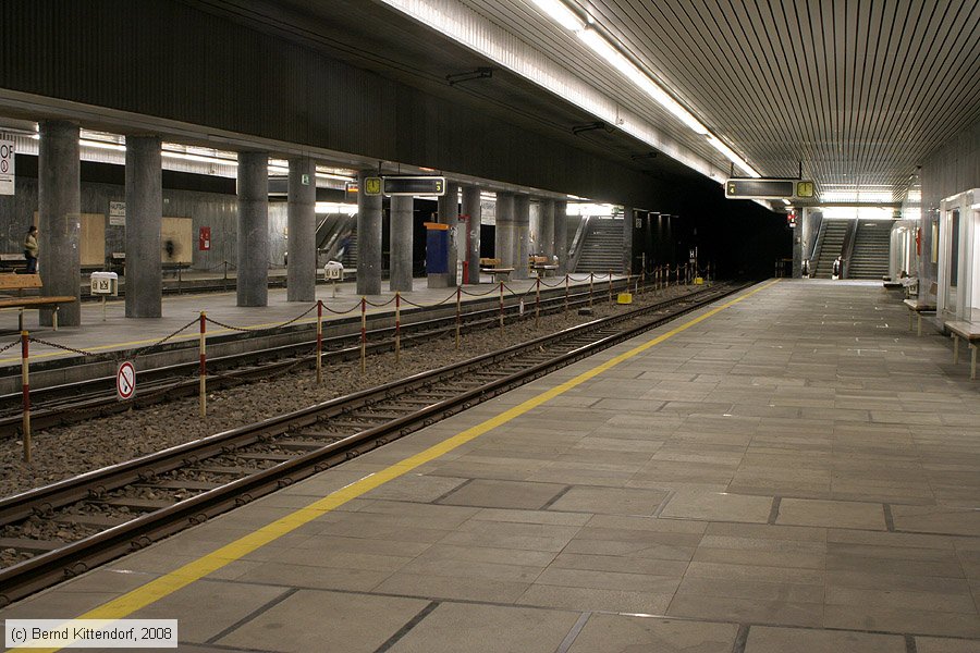 Straßenbahn Ludwigshafen - Anlagen
/ Bild: ludwigshafenanlagen_bk0812120117.jpg